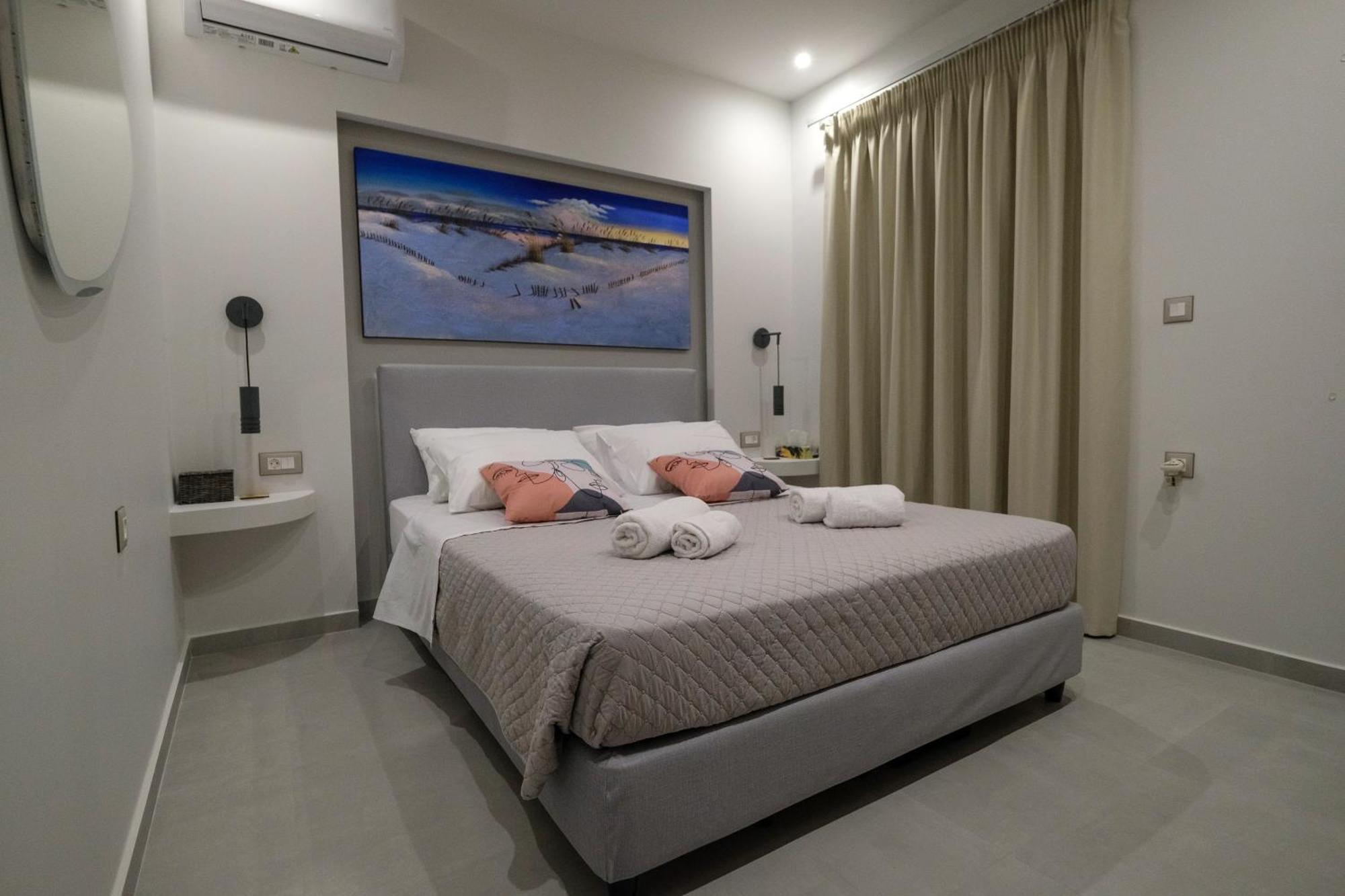 Rhodes Retreat: Modern Comfort In Serene Luxury Rhodes City Exterior photo